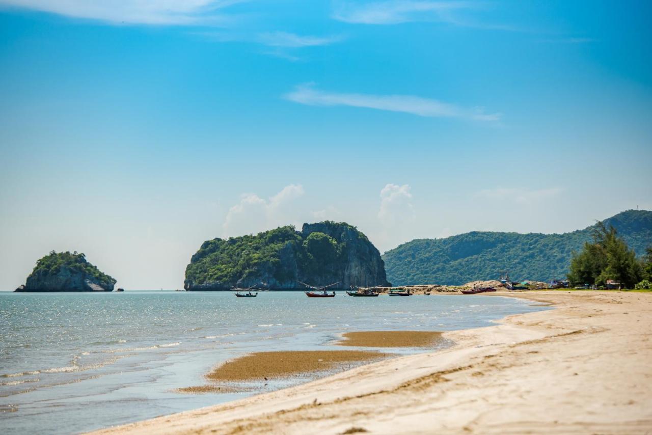 The Beach Village Resort Sam Roi Yot Extérieur photo