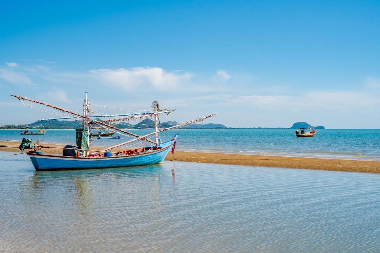 The Beach Village Resort Sam Roi Yot Extérieur photo